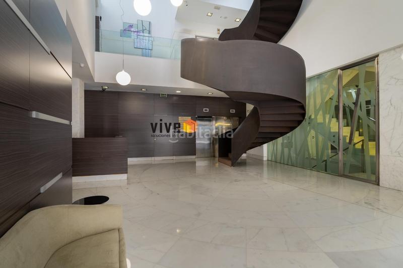 Foto 04b69f5e-36f6-43be-9bc5-e1f3f0d3ff8f. Piso vive deluxe homes presenta en exclusiva este fabuloso piso de alto standing en avenida de La Buhaira en Sevilla