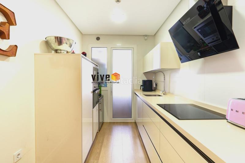 Foto 0a551203-52ab-48d3-9c48-7004cbb5f998. Piso vive deluxe homes presenta en exclusiva este fabuloso piso de alto standing en avenida de La Buhaira en Sevilla