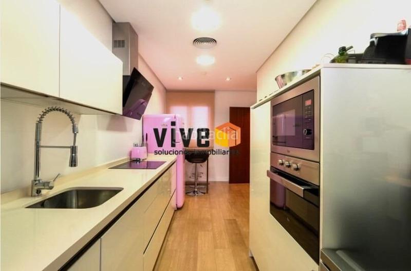 Foto 4b7d50a4-b1c3-4631-9474-b3b9280b10d1. Piso vive deluxe homes presenta en exclusiva este fabuloso piso de alto standing en avenida de La Buhaira en Sevilla
