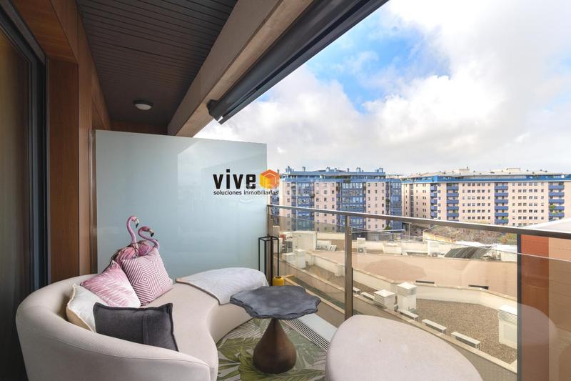 Foto 73447ad0-d4b1-4884-872f-ea4069070085. Piso vive deluxe homes presenta en exclusiva este fabuloso piso de alto standing en avenida de La Buhaira en Sevilla