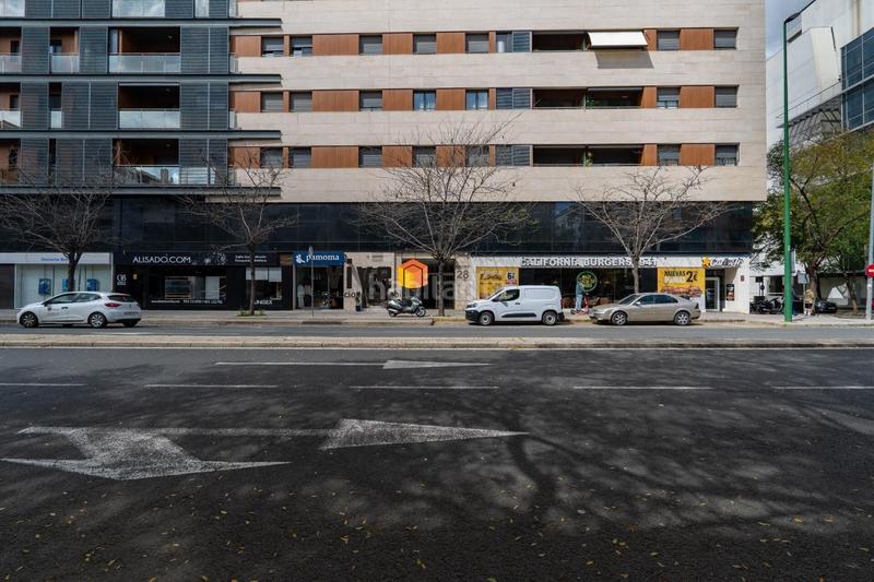 Foto b3da460d-4809-47ce-bcb1-50ae363dc3c5. Piso vive deluxe homes presenta en exclusiva este fabuloso piso de alto standing en avenida de La Buhaira en Sevilla
