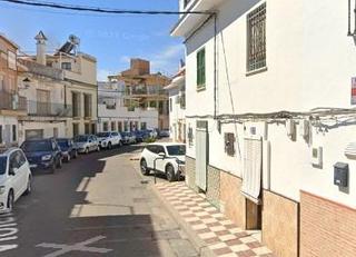 Casa adossada a Alcalá del Río. Adosado ocupado, a la venta en alcala del rio