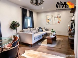 Casa a schiera in La Buhaira. Casa a la venta en el corazón de nervión