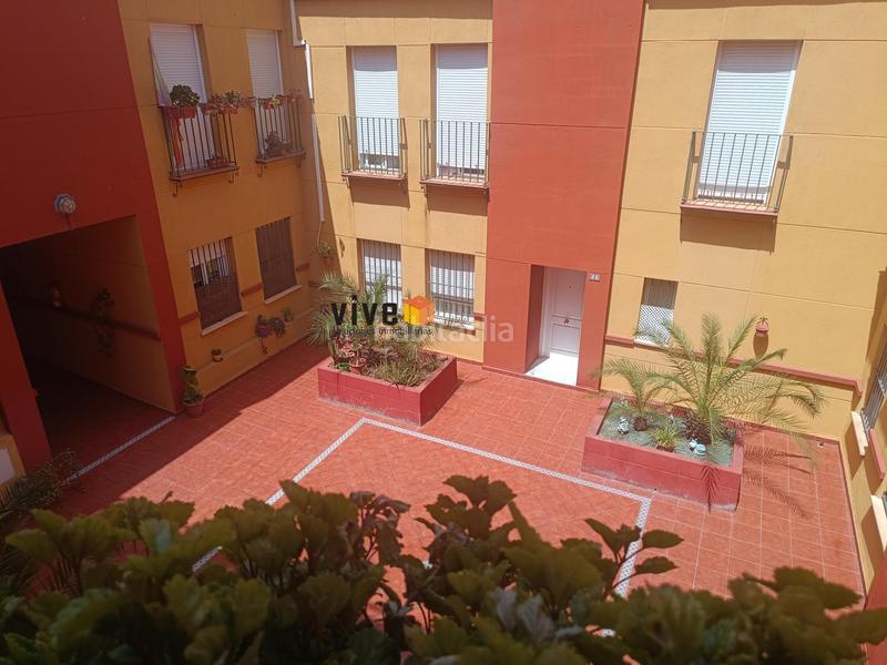 Foto 81b45498-2645-40b8-a611-e9f7a79c3353. Piso exclusivo piso dúplex listo para entrar a vivir en Dos Hermanas