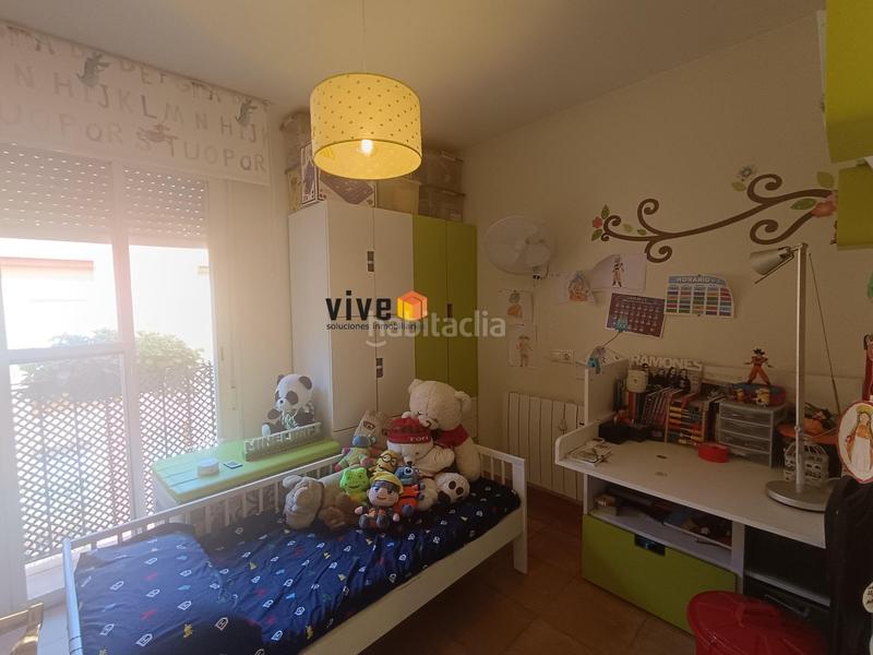 Foto dfe13812-f53c-4365-b9b8-7d095a3938db. Piso exclusivo piso dúplex listo para entrar a vivir en Dos Hermanas