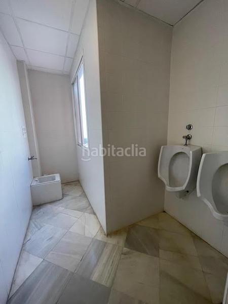 Foto 7c38d9a8-1caa-43f4-b18b-5ee4e1a91faa. Alquiler oficina alquiler de oficina en poligono Pisa, inmejorable ubicación en Mairena del Aljarafe