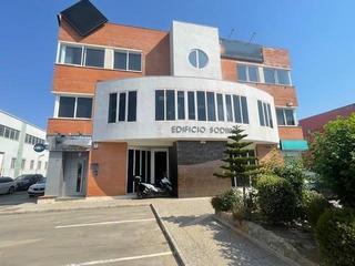 Lloguer Oficina a Pisa. Alquiler de oficina en poligono pisa, inmejorable ubicación