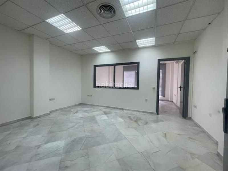 Foto c4cb5c72-1baf-4f12-942f-da42a371270b. Location bureau avec chauffage dans Pisa Mairena del Aljarafe