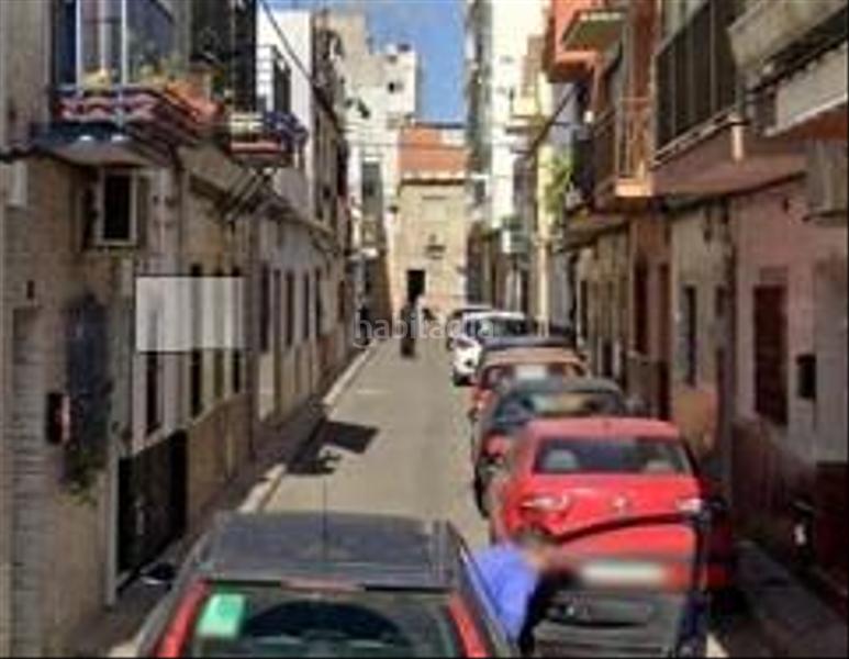 Foto 4a205575-a4fa-4238-8033-0d4c7b67768c. Casa adosada  ocupada a la venta en La Plata en Sevilla