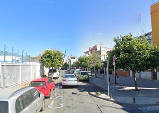 Casa adossada a La Plata. Casa adosada ocupada a la venta en cel coronil
