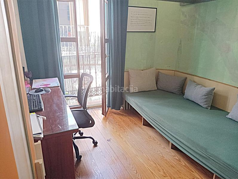 Foto 05823aa5-55a6-43ae-ba19-ce4ed3a583c6. Casa  en zona centro con cuatro apartamentos en explotación en Sevilla