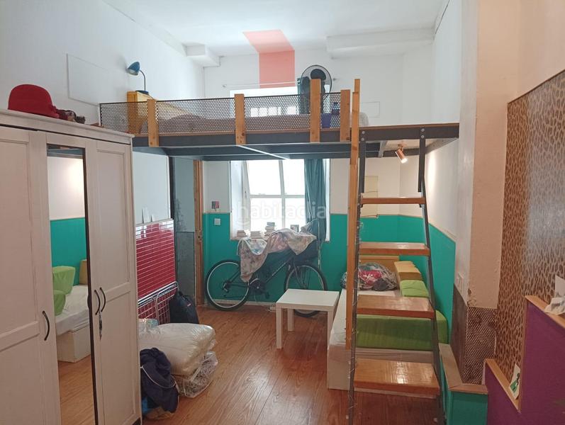 Foto ea317ca1-94d1-4d43-b759-73e4a581b19e. Casa  en zona centro con cuatro apartamentos en explotación en Sevilla