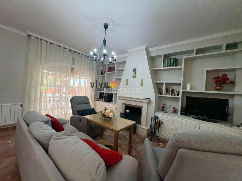 Foto eb7be234-5ec5-444e-803e-07b4992035db. Chalet mit parking pool in Almensilla