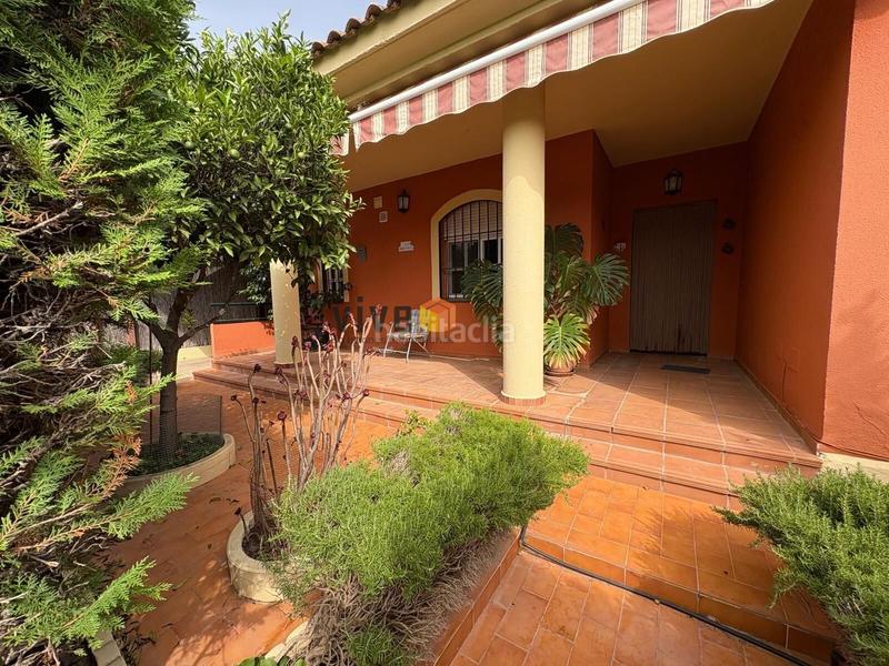 Foto fdb9574a-acf8-4503-aeb0-45f4b23168de. Chalet mit parking pool in Almensilla