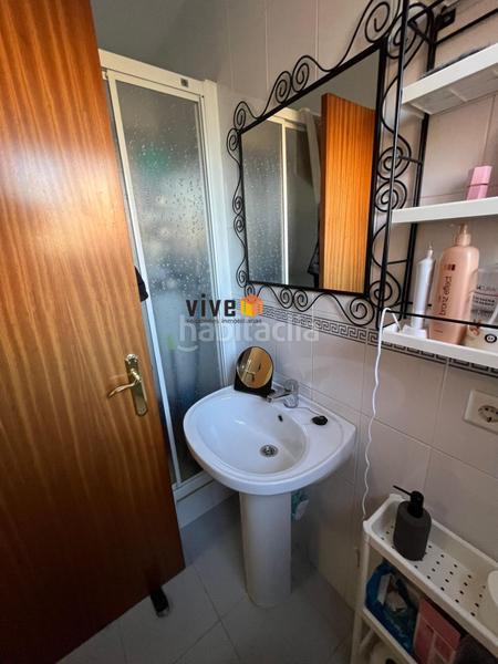Foto c0b46135-aa16-48bb-867a-89039c0ccbf9. Casa a schiera con parcheggio in Nuevo Bulevar Mairena del Aljarafe