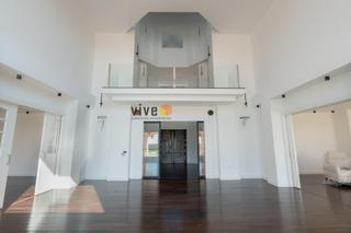 Chalet in Loreto. Espectacular casachalet nueva a estrenar en espartinas..!!