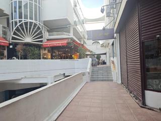 Pis a Alfalfa - Santa Cruz. Piso con garaje incluido en edificio ciudad de sevilla. cfrancos