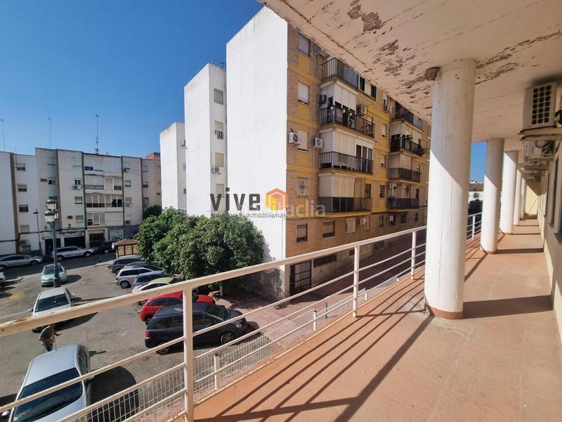 Foto 0b1292b2-a4c4-407f-bddb-464dcd5a46bd. Business premise in Lepanto Mairena del Aljarafe