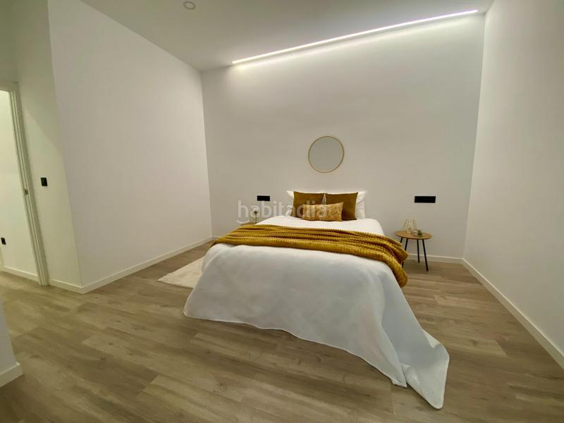 Foto 5adec29e-5b78-4287-850e-4e7d9818eb02. Piso exclusivo piso a estrenar en plena gran plaza en Sevilla