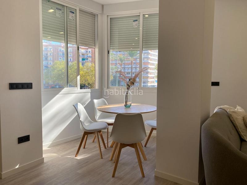 Foto da0c2cf2-44fa-4c1a-8716-5c8427fbddc1. Piso exclusivo piso a estrenar en plena gran plaza en Sevilla