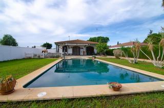 Chalet à Rinconada (La). Magnífico chalet independiente de una sola planta en la urbaniza