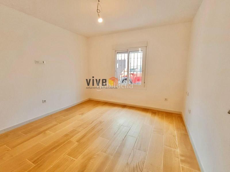 Foto 6d0977be-1fb3-4e39-bbb4-b0a7d3828b87. Casa aparellada amb calefacció a Las Almenas Tomares