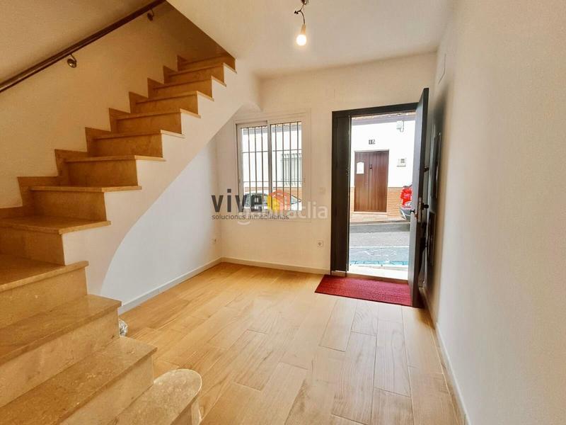 Foto a9c6300c-4ddc-4ed7-bc50-7fb52c9412d6. Casa aparellada amb calefacció a Las Almenas Tomares