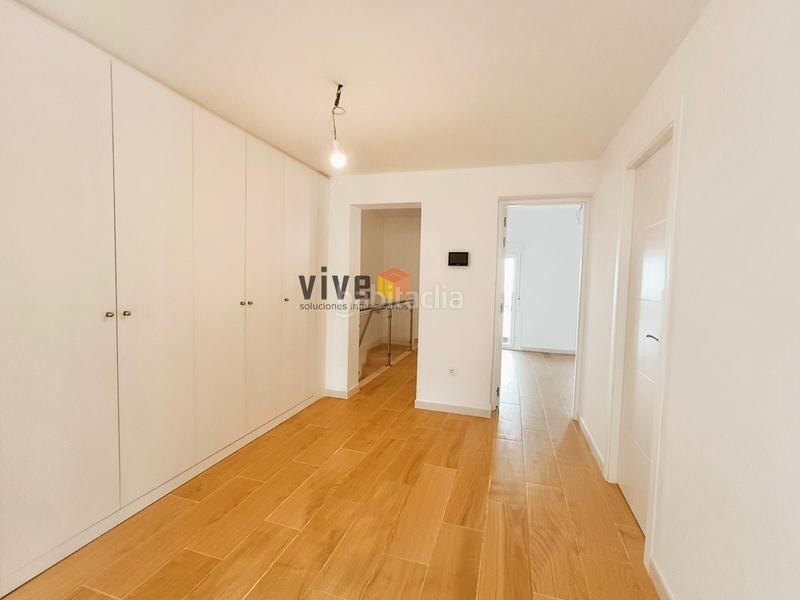 Foto b4b77ad5-b5a8-456f-9460-9b88011543b4. Casa aparellada amb calefacció a Las Almenas Tomares