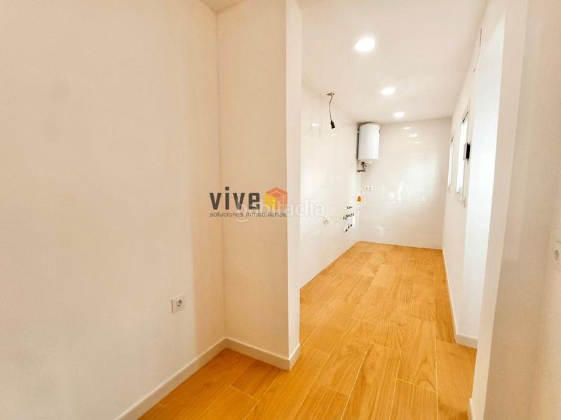 Foto c410c9da-c5a3-4d35-b633-0e6085b4893f. Casa aparellada amb calefacció a Las Almenas Tomares