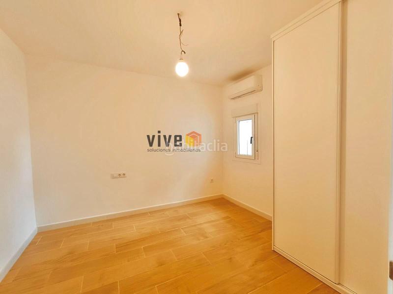 Foto cc2bbc40-4daf-4768-be7f-540092c31e60. Casa aparellada amb calefacció a Las Almenas Tomares