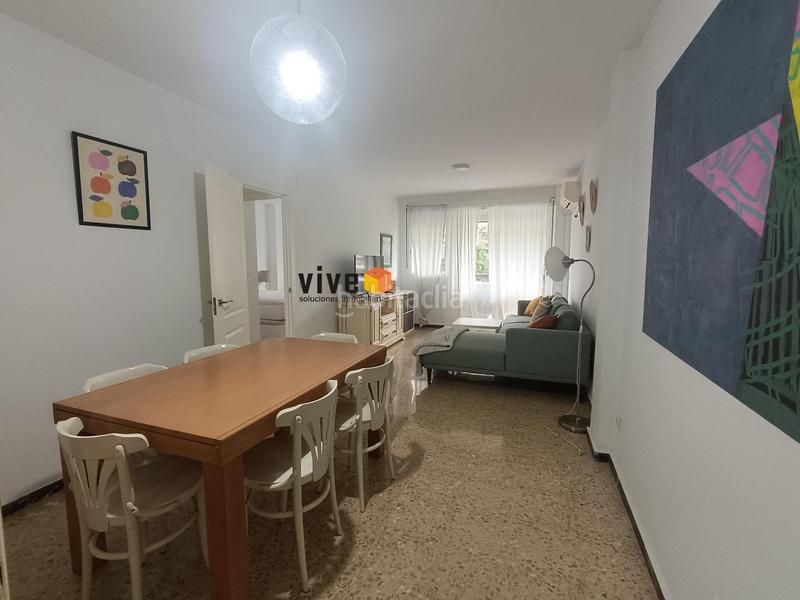 Foto 508f8ef7-52df-45c8-895f-2ef04a142062. Miete etagenwohnung in Cruz Roja Sevilla