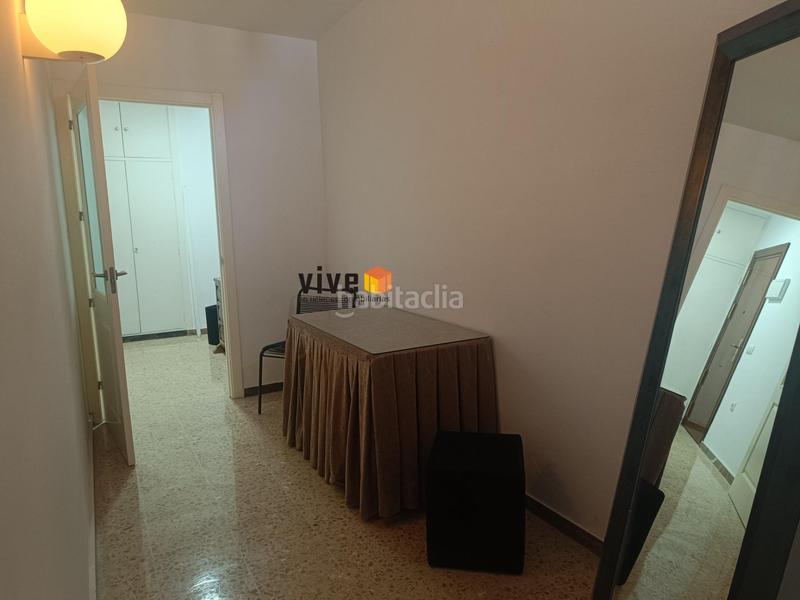 Foto 5de4e8ac-774d-4d2c-842b-075e9f10947e. Miete etagenwohnung in Cruz Roja Sevilla