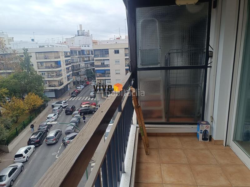 Foto 3846cb71-658e-4829-8bce-6f77aa47c1a7. Rent flat in Cruz Roja Sevilla