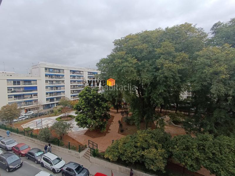 Foto 8a109755-284c-4d4d-bf58-480d9e5f84a7. Rent flat in Cruz Roja Sevilla