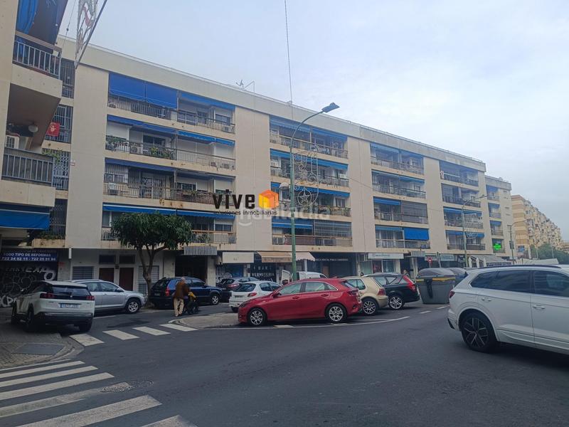 Foto b3231a8e-6abe-40c7-971c-66237d90920d. Rent flat in Cruz Roja Sevilla