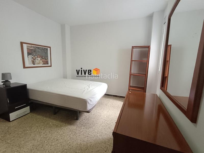 Foto dc27b7b2-2a02-40f8-8700-80dcce595414. Rent flat in Cruz Roja Sevilla