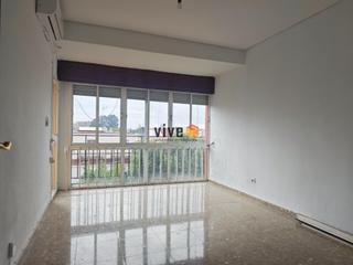 Lloguer Pis a El Porvenir. Piso amplio, luminoso y con terraza en la calle felipe ii