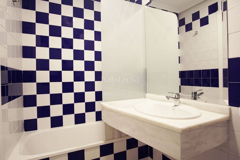 Foto f645031a-6580-411b-9038-6800289ff445. Edificio in Guadalupe