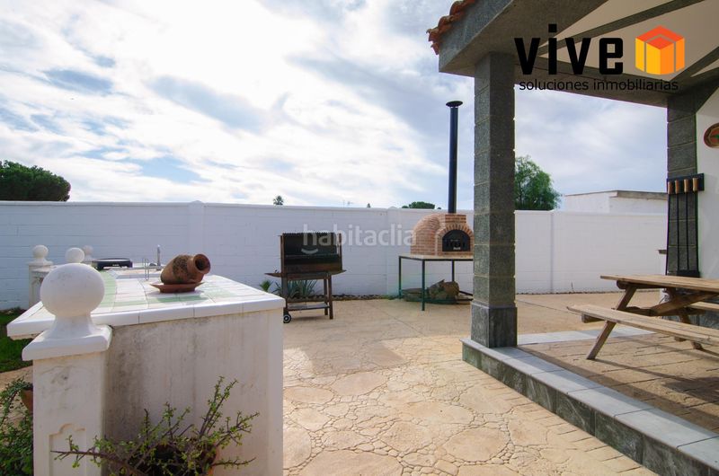 Foto 4807f5be-bff7-4140-bb0c-8b070d2fc5c9. Xalet amb calefacció aparcament piscina a Rinconada (La)