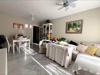 Etagenwohnung in Simon Verde. Vivienda lista para entrar a vivir