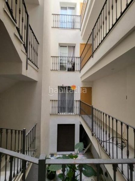 Foto fc8a1738-7554-4804-986f-73cd3a33ca10. Edificio in Centro Estepona