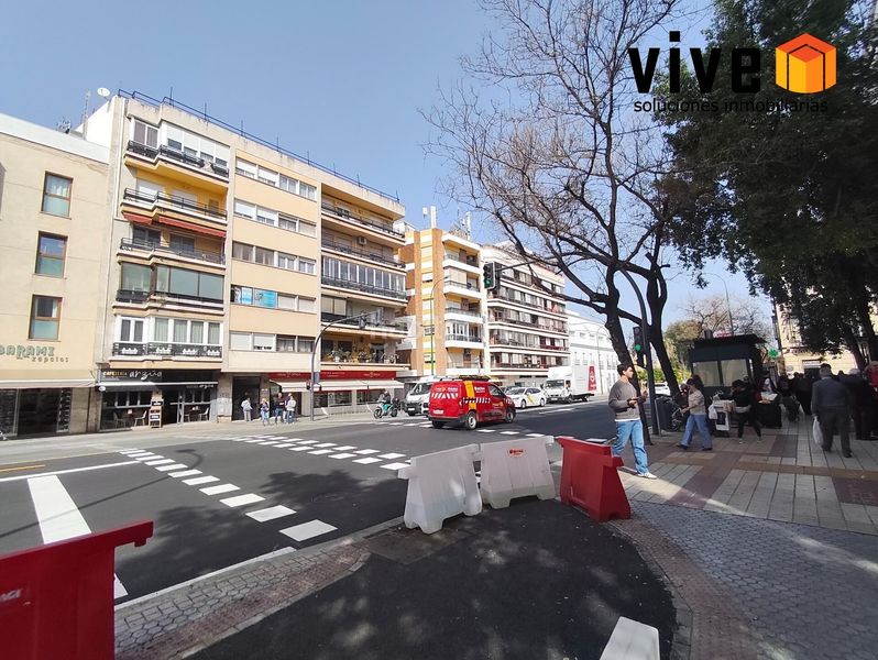 Foto f8a3bd0e-dfa4-4c34-a1c9-a3861449ee14. Pis a San Carlos - San José Sevilla