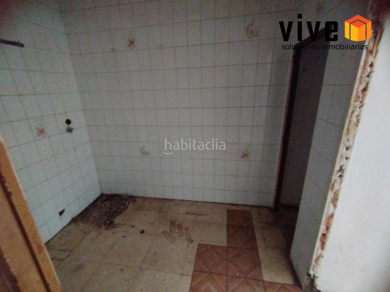 Foto 48113109-c431-495b-b0c2-3c993289ba50. Casa adossada a Centro Bormujos