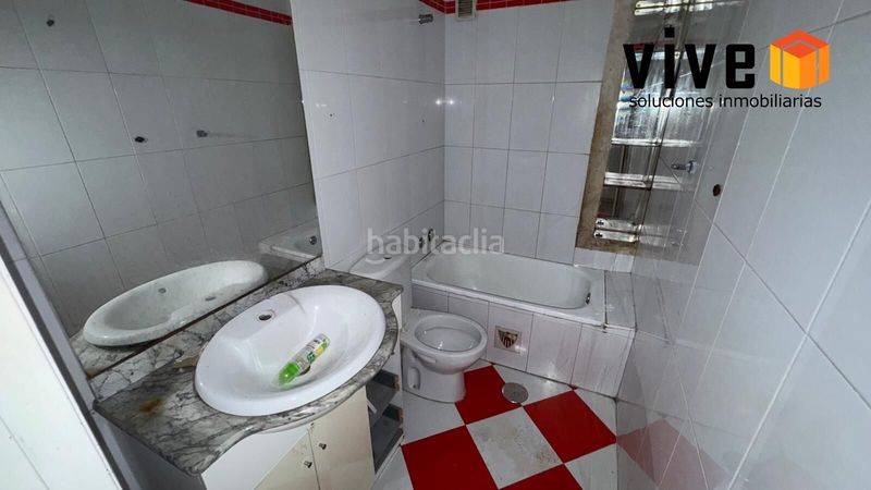 Foto bbd8cfa2-f0ff-4f00-b8d2-2d0550dd0bed. Pis a La Oliva Sevilla