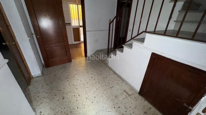 Foto 0dcba798-bc82-4f95-a06d-76460c8061f5. Casa adossada a Marchena