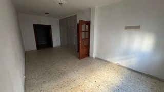 Semi detached house  Pernia. Casa adosada a la venta en marchena  sevilla