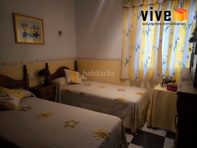 Foto 3bc5e5e6-c39b-4b93-9d42-b36e14232864. Pis a Cruz Roja Sevilla