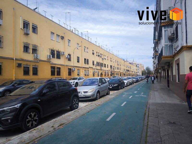 Foto a3f921ef-4cd6-4f0e-b3f4-5e692dbe659b. Pis a Cruz Roja Sevilla