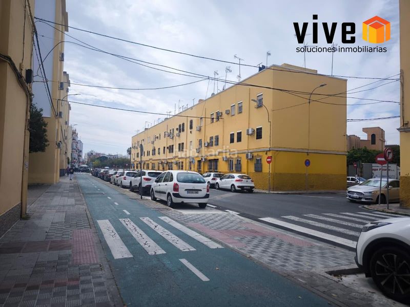 Foto e0a274bf-0791-4015-9d72-1a31091049e6. Pis a Cruz Roja Sevilla