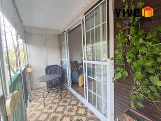 Pis  Calle fray isidoro de sevilla. Amplia vivienda con garaje junto al parlamento